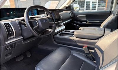 2025 Ford Expedition MAX Platinum