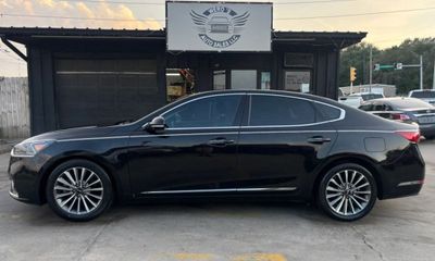 2017 Kia Cadenza Premium Pano Luxury