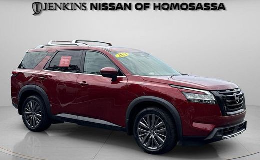 2023 Nissan Pathfinder SL