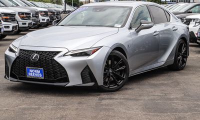 2023 Lexus IS 350 F Sport