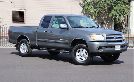 2005 Toyota Tundra SR5