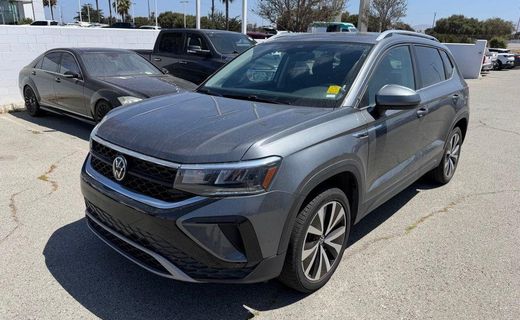 2024 Volkswagen Taos SE