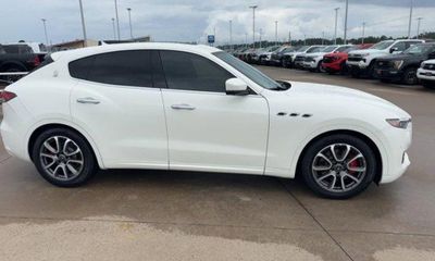 2021 Maserati Levante Base