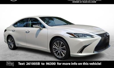 2020 Lexus ES 300H Premium