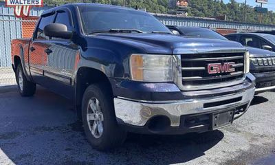 2009 GMC Sierra SL