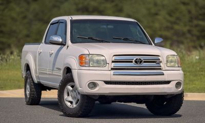 2004 Toyota Tundra SR5