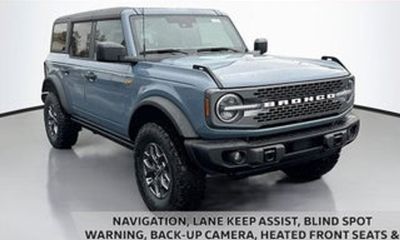 2026 Ford Bronco Base
