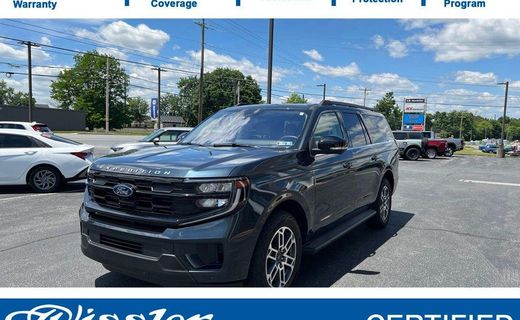 2025 Ford Expedition MAX Active