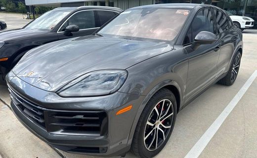 2025 Porsche Cayenne S