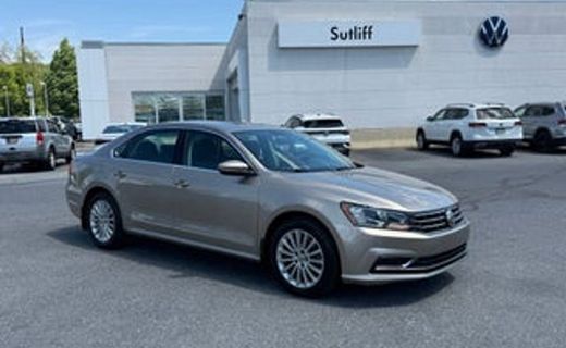 2015 Volkswagen Passat SE