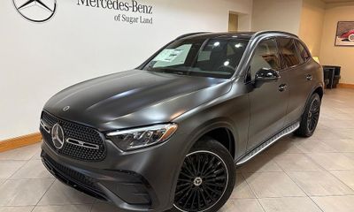 2027 Mercedes-Benz GLC-Class Base