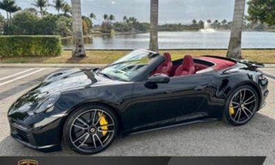 2022 Porsche 911 Turbo S