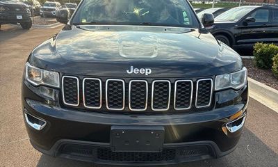 2017 Jeep Grand Cherokee Laredo