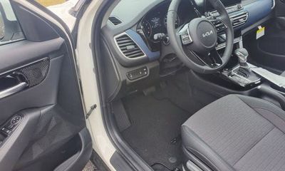 2023 Kia Seltos S Nightfall Edition