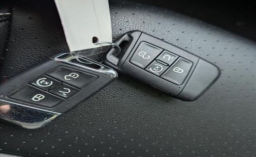 2023 Volkswagen Atlas SE