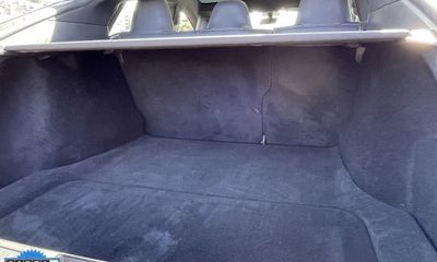 2018 Tesla Model S Hatchback