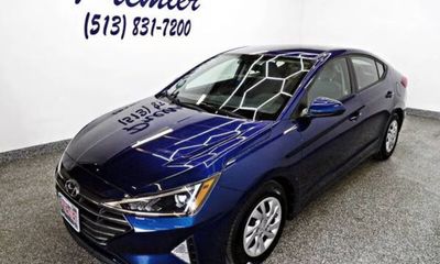 2019 Hyundai Elantra SE