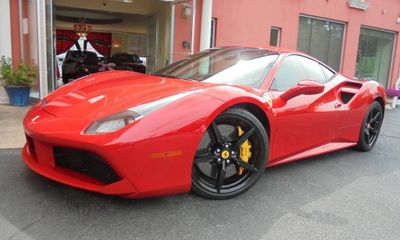 2017 Ferrari 488 GTB Coupe
