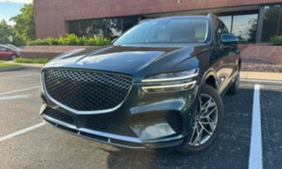 2023 Genesis GV70