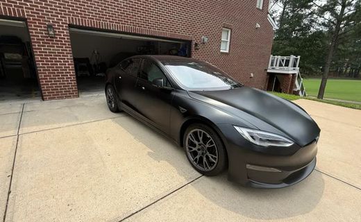 2022 Tesla Model S Plaid