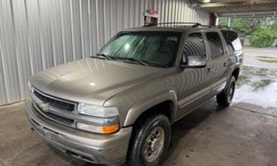 2001 Chevrolet Suburban 2500
