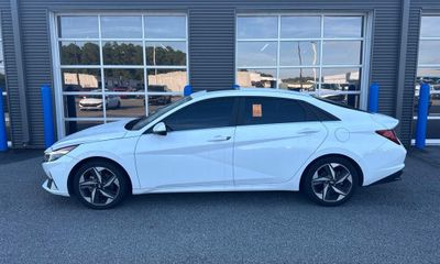 2023 Hyundai Elantra Limited