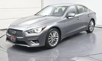2021 Infiniti Q50 Luxe