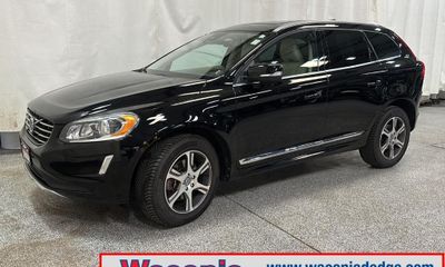 2015 Volvo XC60 Premier NON R