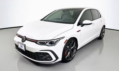 2024 Volkswagen Golf GTI Autobahn
