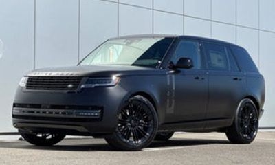 2026 Land Rover Range SE