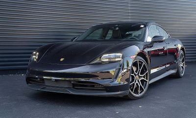 2023 Porsche Taycan