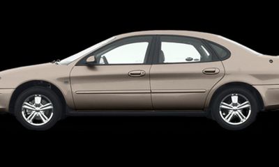 2003 Ford Taurus SE