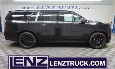 2025 Chevrolet Suburban High Country