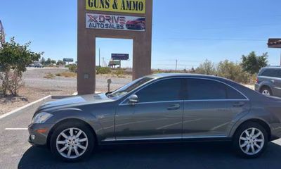 2007 Mercedes-Benz S-Class S550 4 Matic