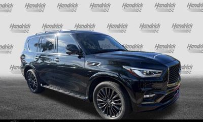 2023 Infiniti QX80 Base