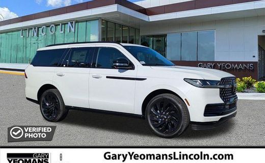 2027 Lincoln Navigator Reserve