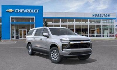 2026 Chevrolet Suburban LT