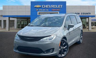 2020 Chrysler Pacifica Touring L Plus