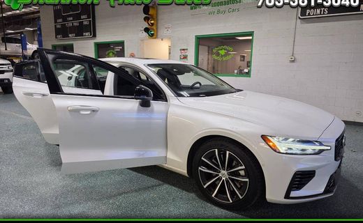 2023 Volvo S60 Plus Dark