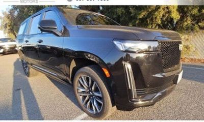 2023 Cadillac Escalade ESV Sport