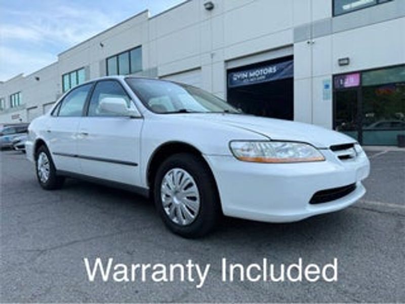 1999 Honda Accord — a typically priced live listing