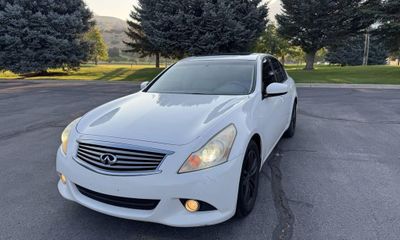 2012 Infiniti G25 Journey