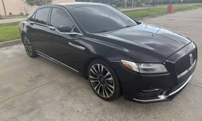 2017 Lincoln Continental Reserve