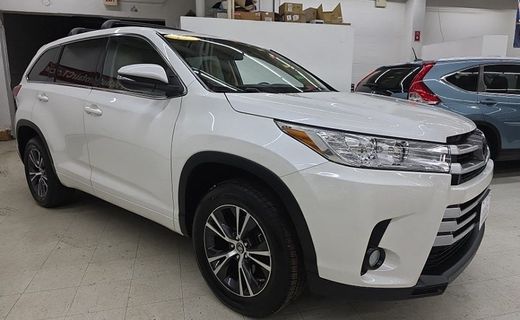2017 Toyota Highlander