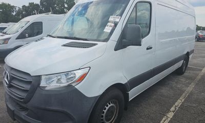 2021 Mercedes-Benz Sprinter 907 VS30