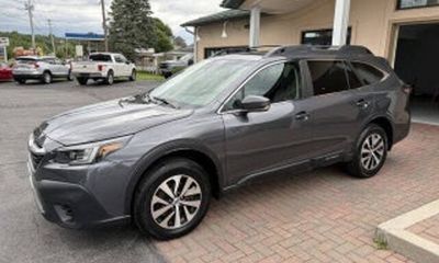 2020 Subaru Outback Base