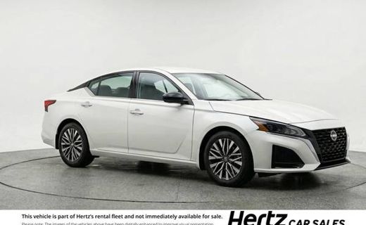 2025 Nissan Altima SV
