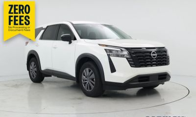 2026 Nissan Pathfinder S