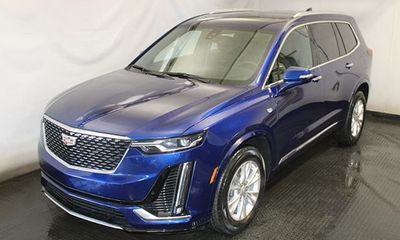 2023 Cadillac XT6 Luxury