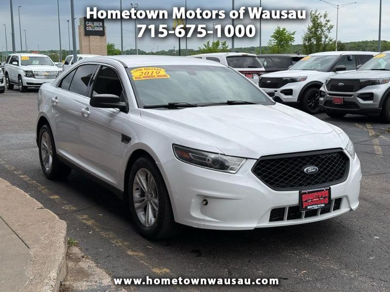 2019 Ford Taurus — a typically priced live listing